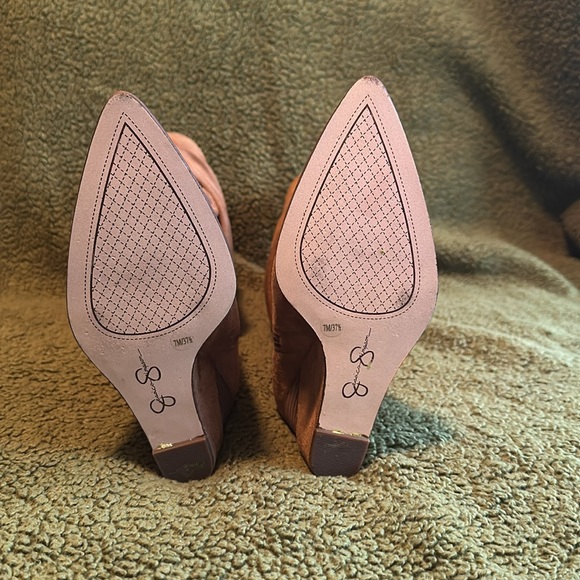 Gingersnap boots for women with 3 inch heels - Picture 3 of 7